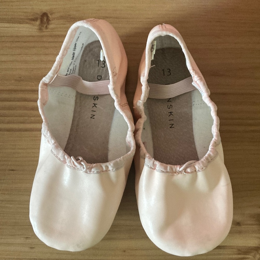 Danskin Kid’s Ballet Shoes